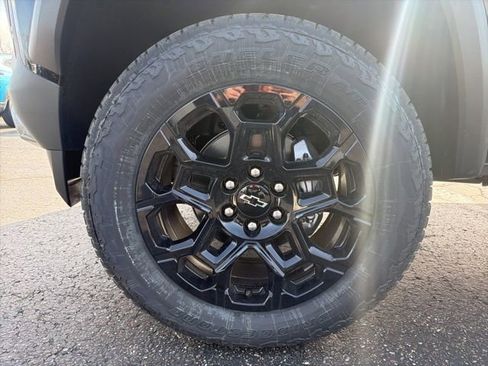 New 2026 Chevrolet Colorado Trail Boss AWD/4WD image 9