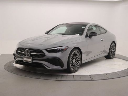 Certified 2026 Mercedes-Benz CLE 300 4MATIC Coupe image 3