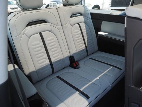 Used 2023 Rivian R1S Launch Edition AWD/4WD image 22