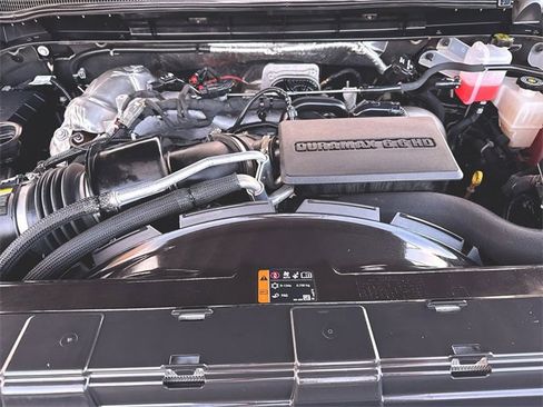 Used 2025 Chevrolet Silverado 2500 LTZ w/ LTZ Premium Package image 30