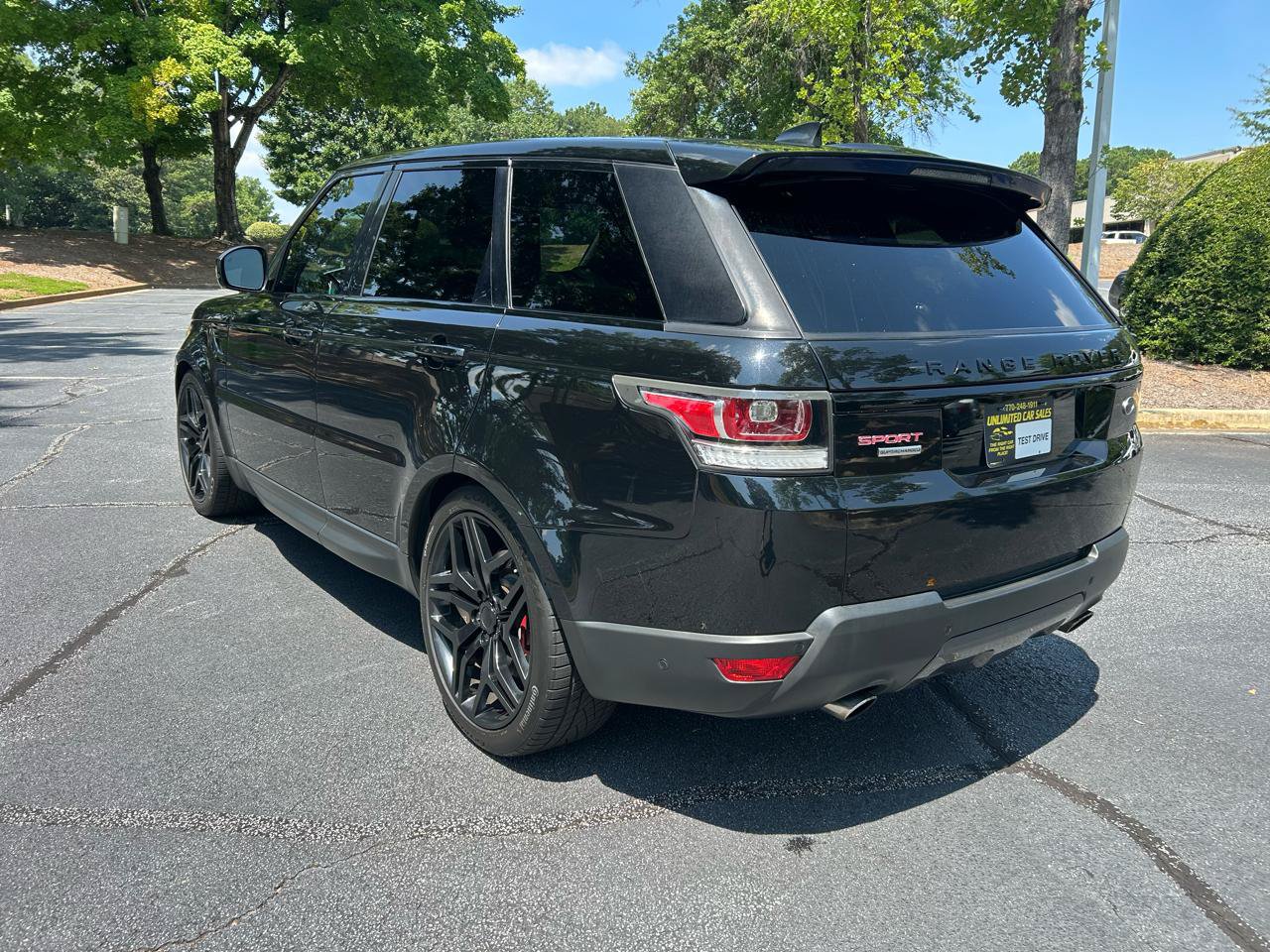 Used 2017 Land Rover Range Rover Sport AWD/4WD image 3