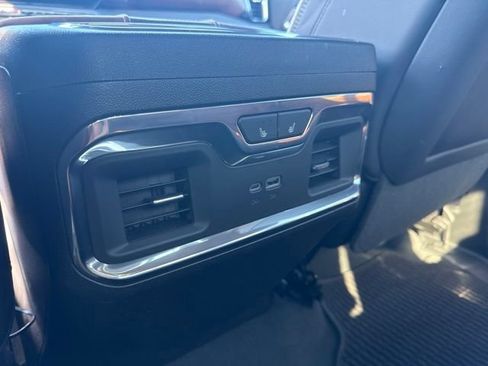 Used 2024 GMC Sierra 2500 Denali Ultimate w/ Max Trailering Package AWD/4WD image 18