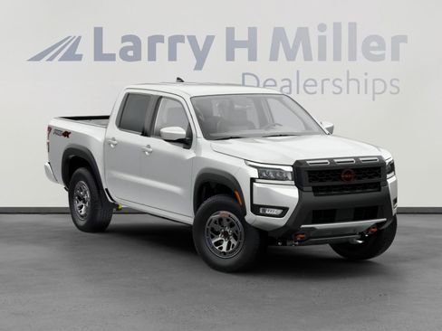 New 2026 Nissan Frontier PRO-4X w/ Tow Package AWD/4WD image 3