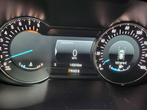 Used 2018 Ford Explorer Platinum image 12