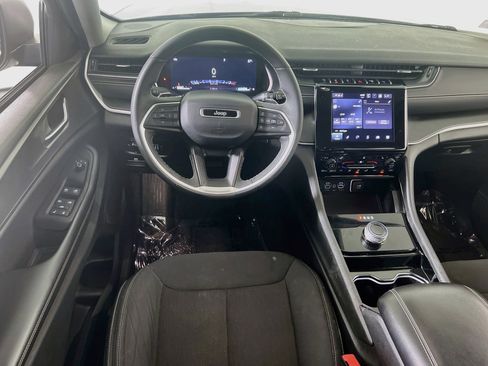 Used 2023 Jeep Grand Cherokee L Laredo w/ Luxury Tech Group I AWD/4WD image 21