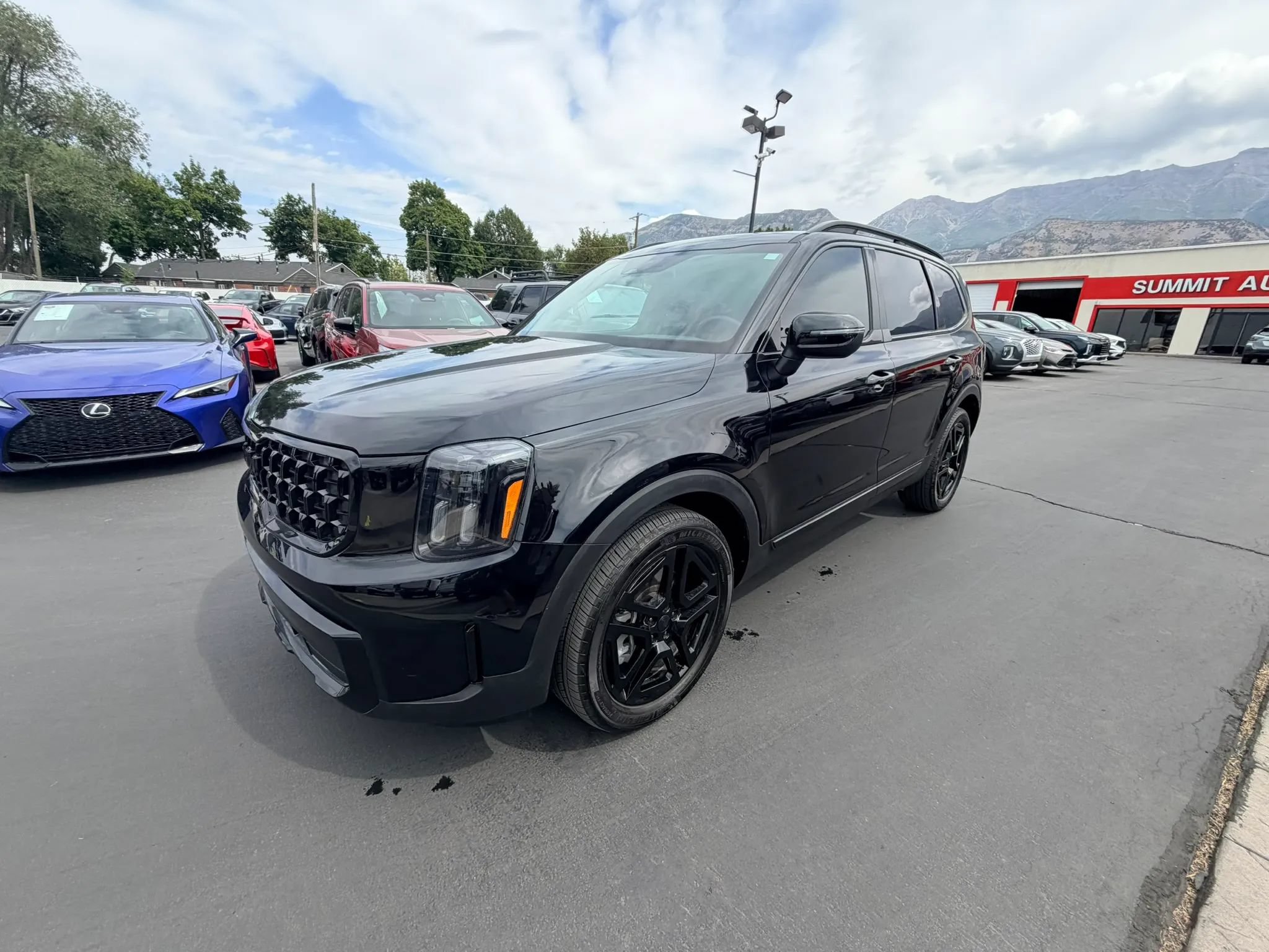 Used 2025 Kia Telluride EX X-Line AWD/4WD image 8