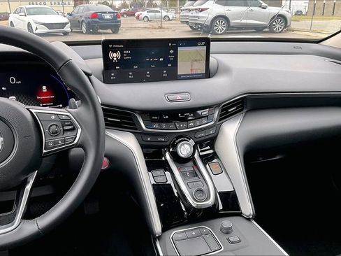 Used 2025 Acura TLX Technology Package image 9