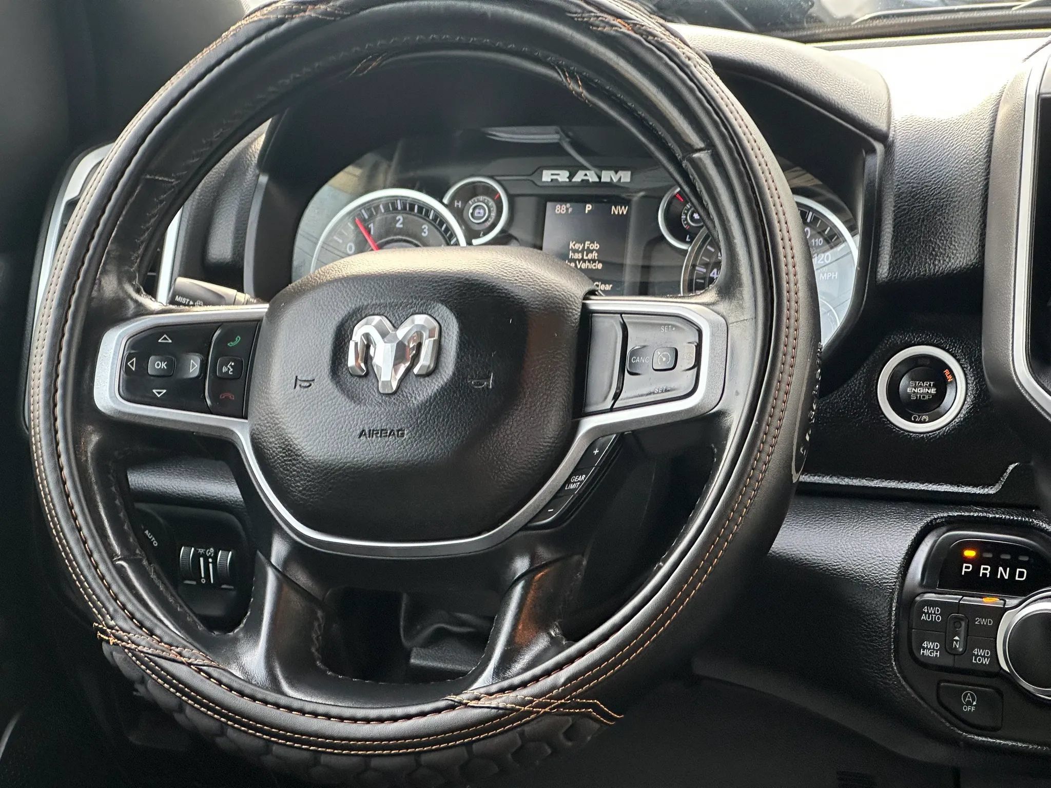 Used 2019 RAM 1500 Big Horn AWD/4WD image 16