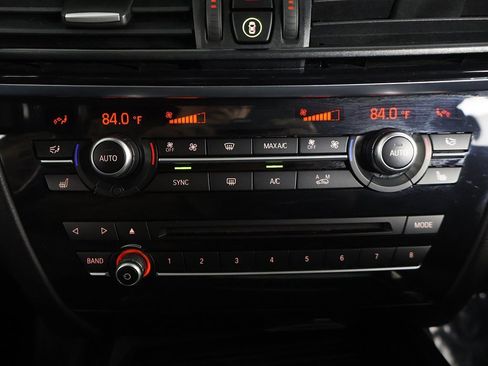 Used 2018 BMW X5 xDrive40e image 48