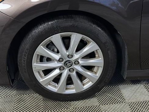 Used 2018 Toyota Camry LE FWD image 10