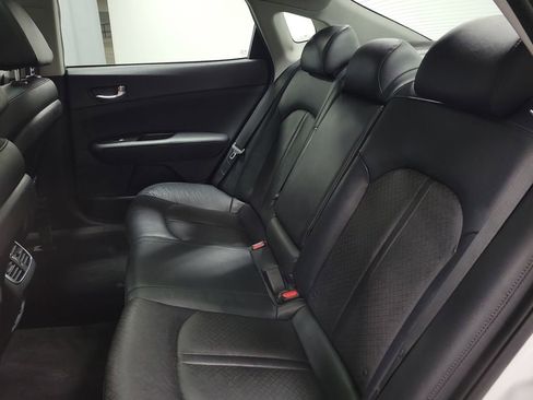 Used 2020 Kia Optima Premium image 21