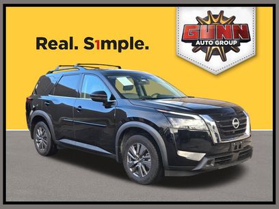 Used 2023 Nissan Pathfinder SV