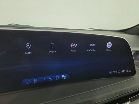 Certified 2025 Cadillac XT4 Premium Luxury FWD image 25