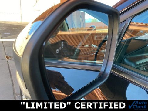 Used 2023 Ford Explorer Limited w/ Equipment Group 301A image 23