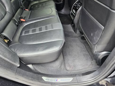 Used 2021 BMW X6 xDrive40i AWD/4WD image 27