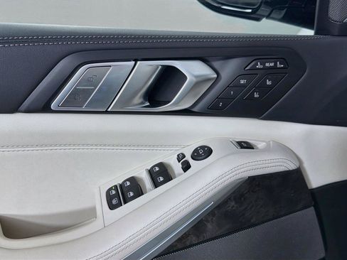 New 2027 BMW X7 xDrive40i AWD/4WD image 17