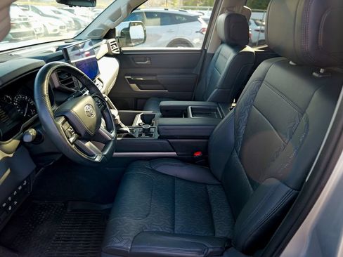 Used 2023 Toyota Tundra Limited AWD/4WD image 23