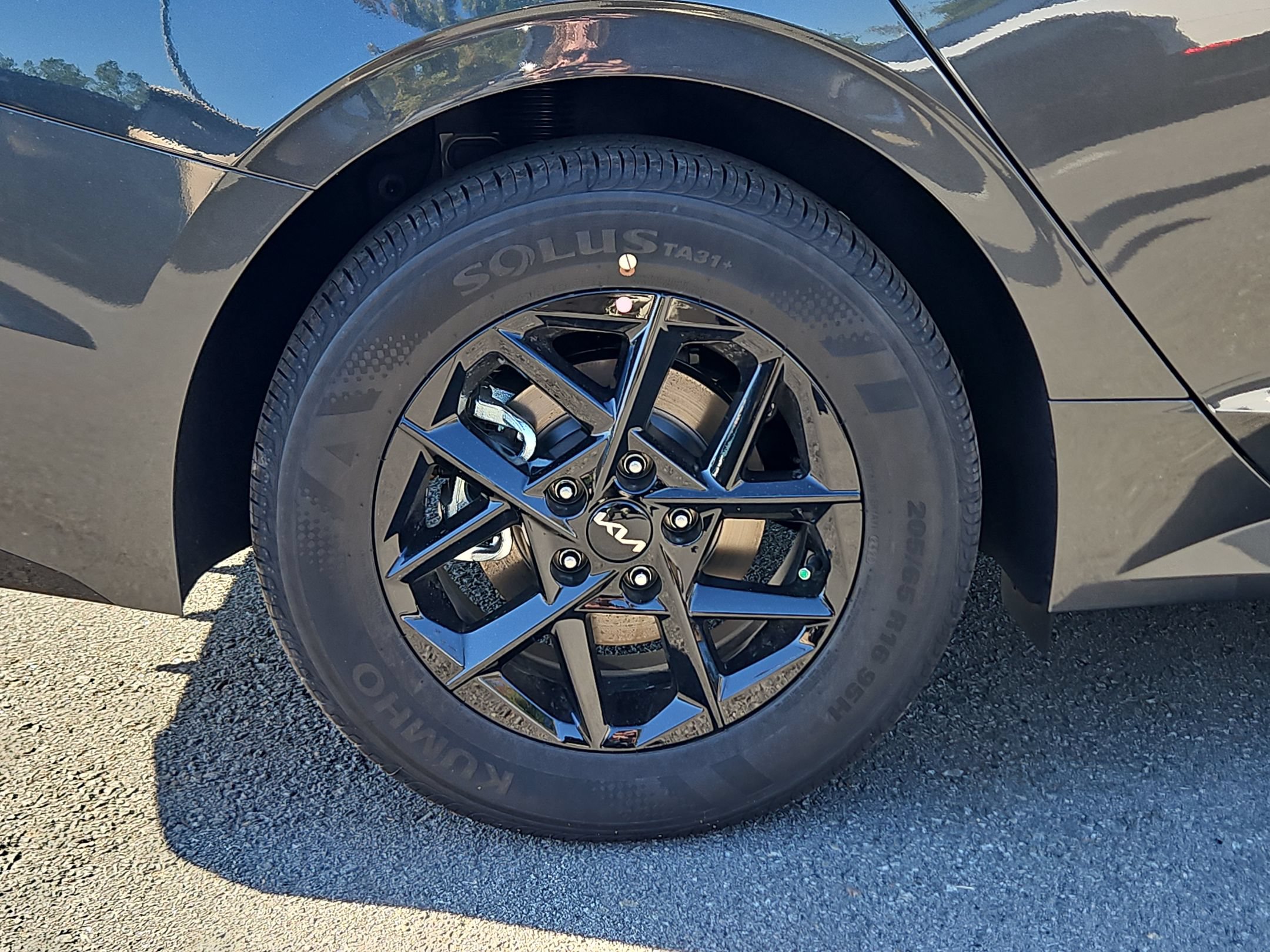 New 2026 Kia K5 LXS FWD image 13