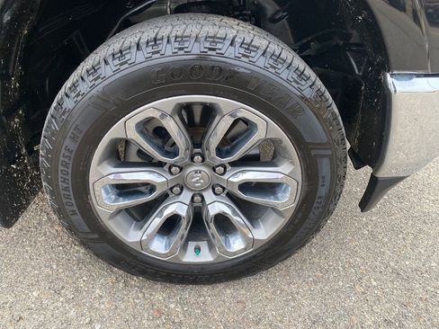 Used 2022 RAM 1500 Limited AWD/4WD image 31