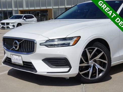 Used 2020 Volvo S60 T6 Momentum image 7