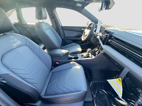New 2026 Volkswagen Jetta GLI Autobahn FWD image 22