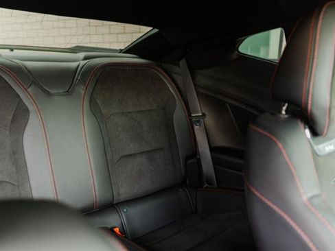 Used 2019 Chevrolet Camaro ZL1 image 40