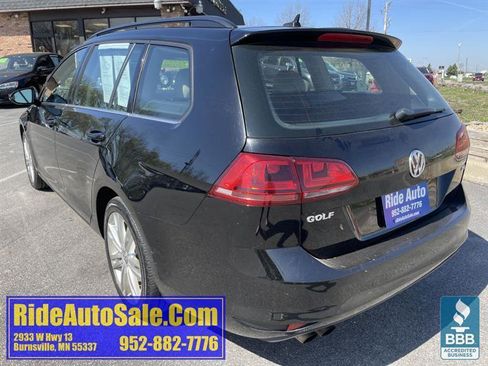 Used 2016 Volkswagen Golf Limited Edition FWD image 7