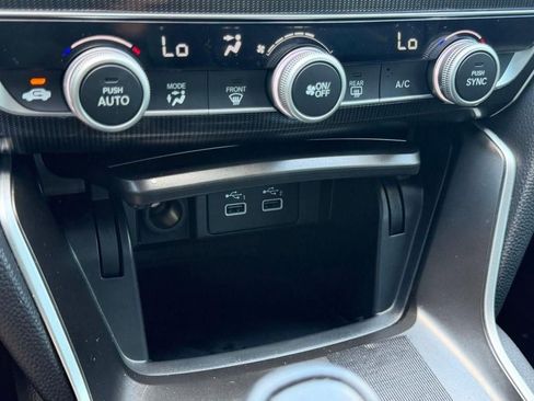 Used 2022 Honda Accord Sport image 22