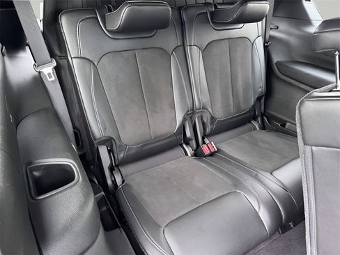 Used 2022 Jeep Grand Cherokee L Altitude image 33