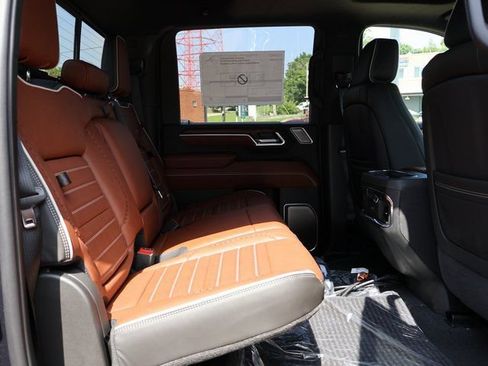 New 2026 GMC Sierra 2500 Denali Ultimate w/ Max Trailering Package AWD/4WD image 12