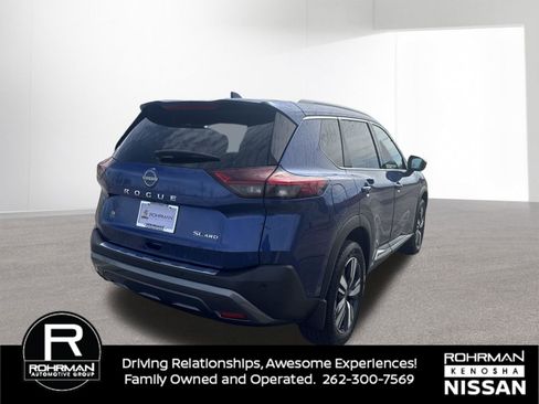 Used 2023 Nissan Rogue SL image 4