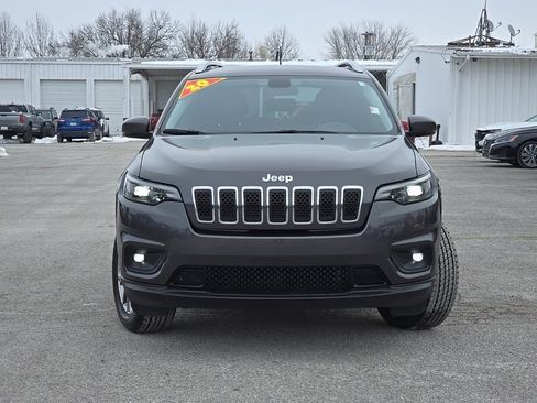 Certified 2020 Jeep Cherokee Latitude Plus image 2