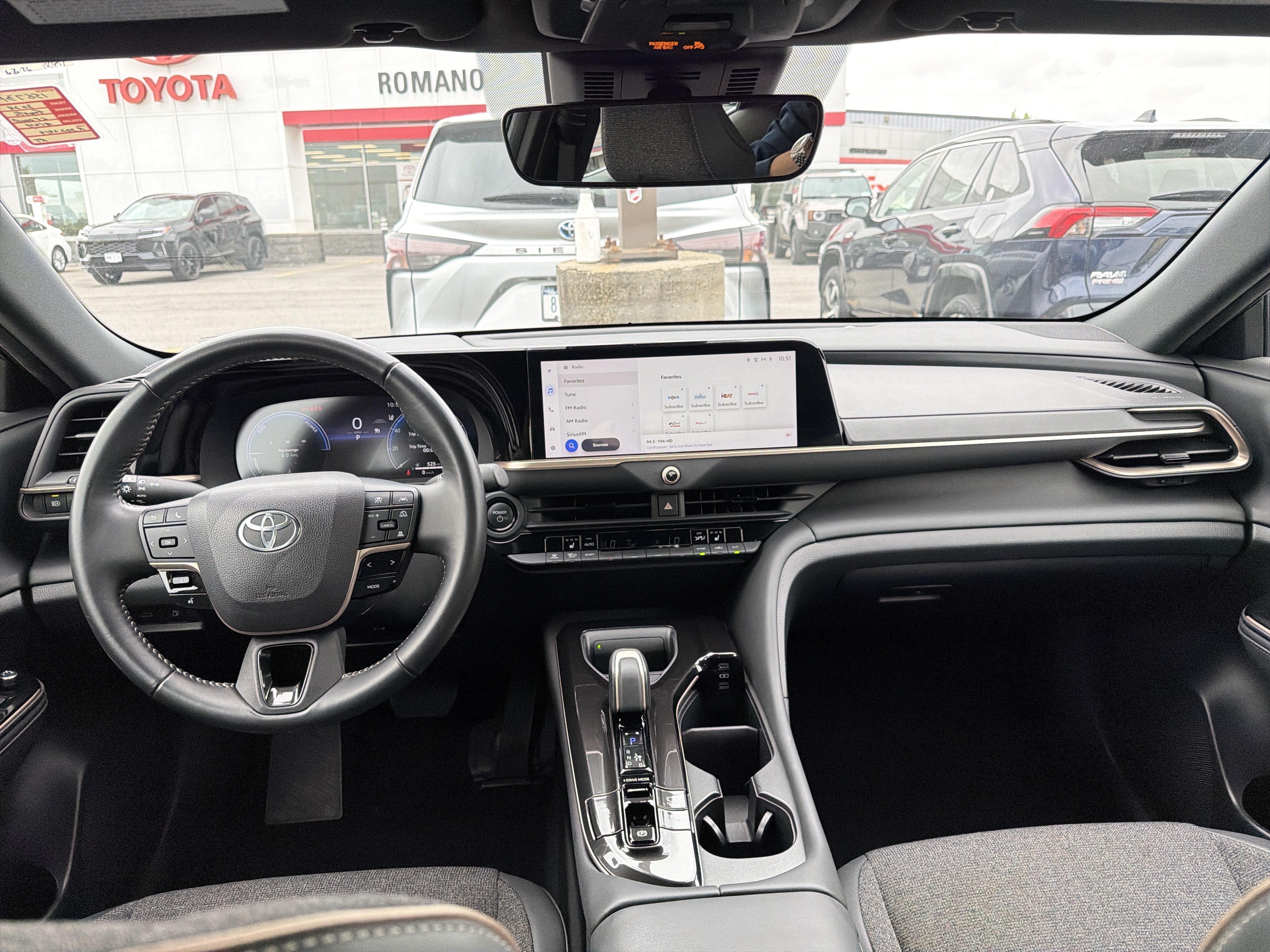 Used 2024 Toyota Crown AWD/4WD image 11