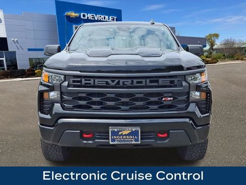 Used 2025 Chevrolet Silverado 1500 Custom Trail Boss AWD/4WD image 24