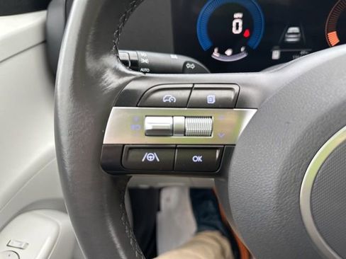 Used 2024 Hyundai Kona SEL image 19