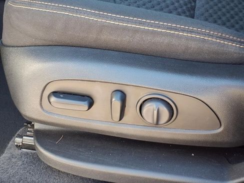 Used 2020 GMC Terrain SLE w/ Driver Convenience Package image 26