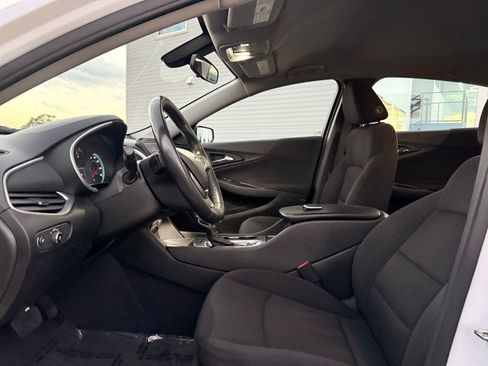 Used 2022 Chevrolet Malibu RS image 13