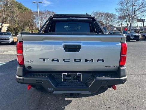 Certified 2025 Toyota Tacoma 4x4 Double Cab Hybrid image 4