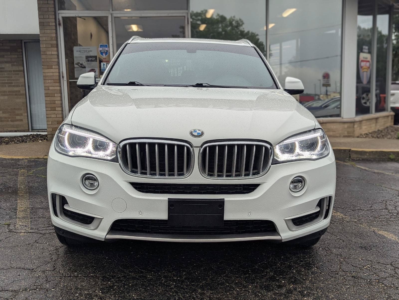 Used 2018 BMW X5 xDrive35i w/ Premium Package AWD/4WD image 11