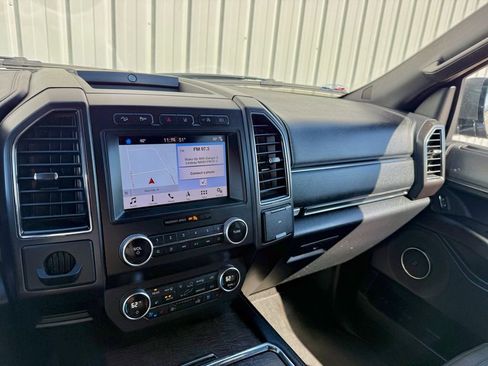 Used 2019 Ford Expedition Limited w/ Equipment Group 302A image 21