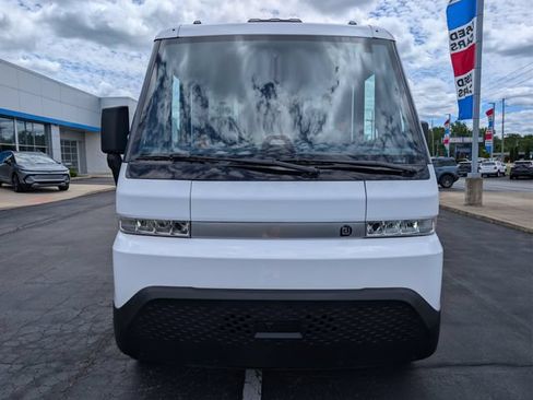 Used 2024 Chevrolet Brightdrop 600 w/ Battery Pack, Max Range AWD/4WD image 8