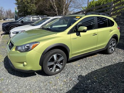 Used 2014 Subaru Crosstrek Touring image 2