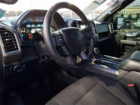 Used 2016 Ford F150 XLT w/ Equipment Group 302A Luxury image 19