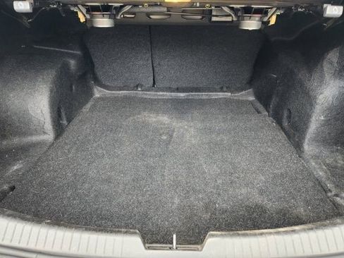 Used 2024 Chevrolet Malibu LT image 32