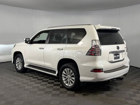 Used 2021 Lexus GX 460 Premium w/ Premium Package AWD/4WD image 9
