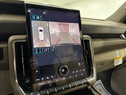New 2026 GMC Yukon XL Denali w/ Sun & Power Step Package RWD image 20