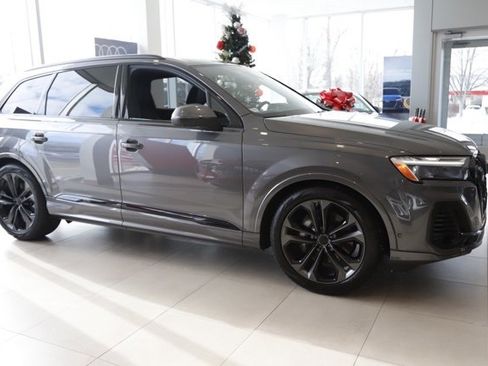 New 2026 Audi Q7 3.0T Premium Plus image 2