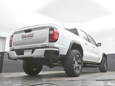 Used 2024 GMC Canyon AT4 w/ AT4 Premium Package AWD/4WD image 44