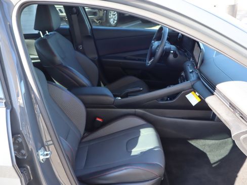Used 2025 Hyundai Elantra N Line image 38