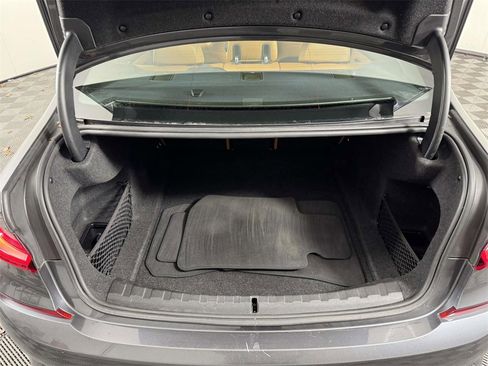 Used 2022 BMW 330i xDrive Sedan w/ M Sport Package image 14